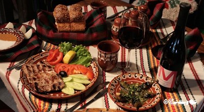 سرگرمی غذاهای محلی وارنا شهر بلغارستان کشور وارنا